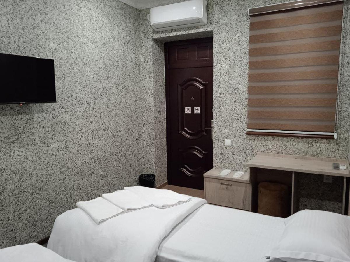 Taxtapul Hotel タシュケント エクステリア 写真